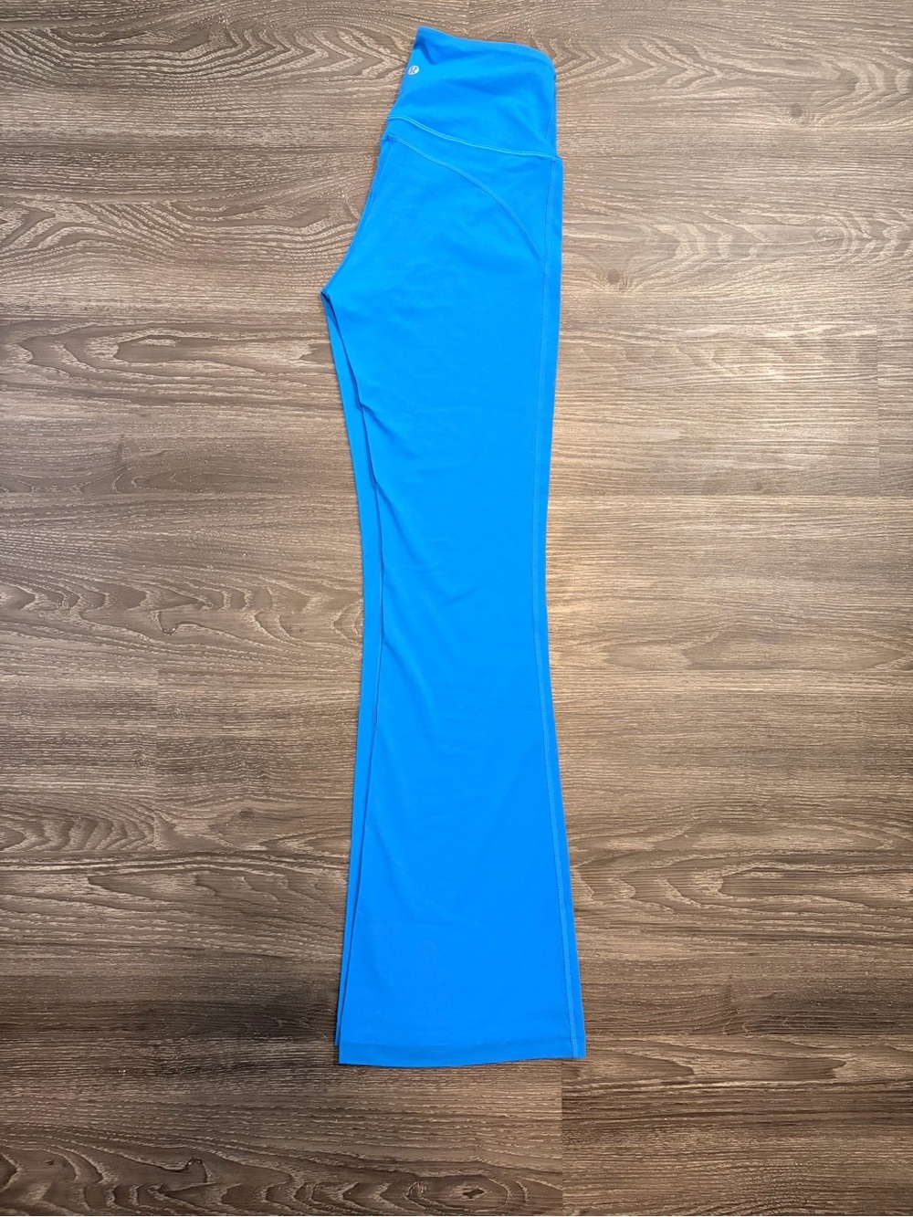 Lululemon Groove Super-High-Rise Flared Pant in Poolside - Picture 4 of 7